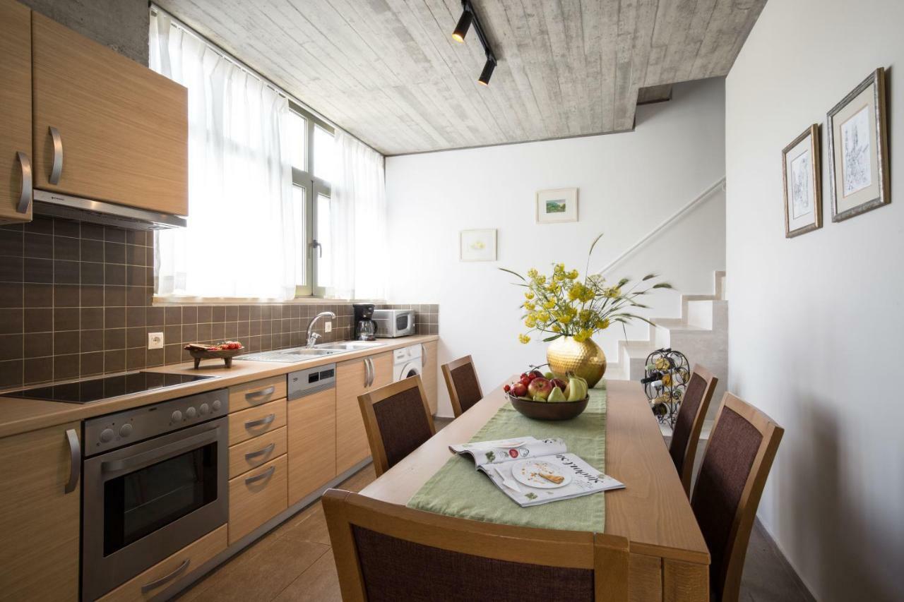 Anna Boutique Villas Mixórrouma Exteriör bild