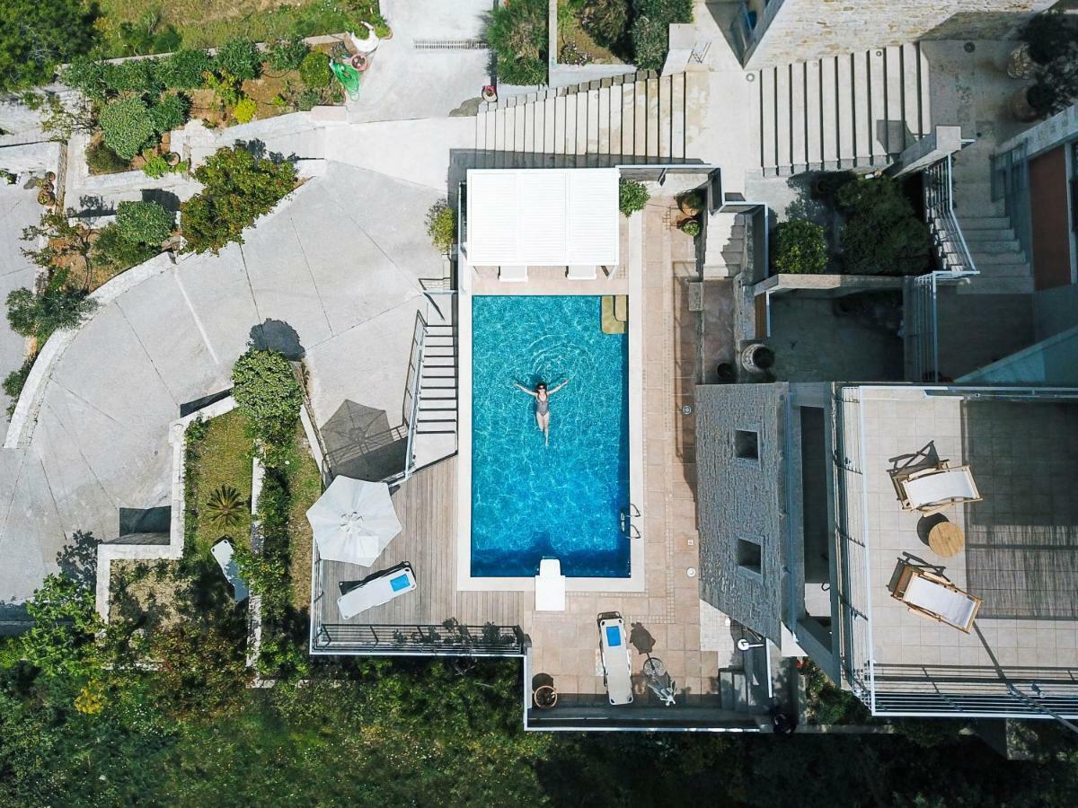 Anna Boutique Villas Mixórrouma Exteriör bild